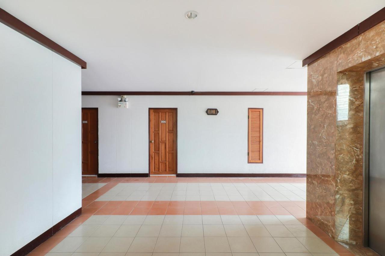 Oyo 794 Nice Mum Lodge Чиангмай Екстериор снимка
