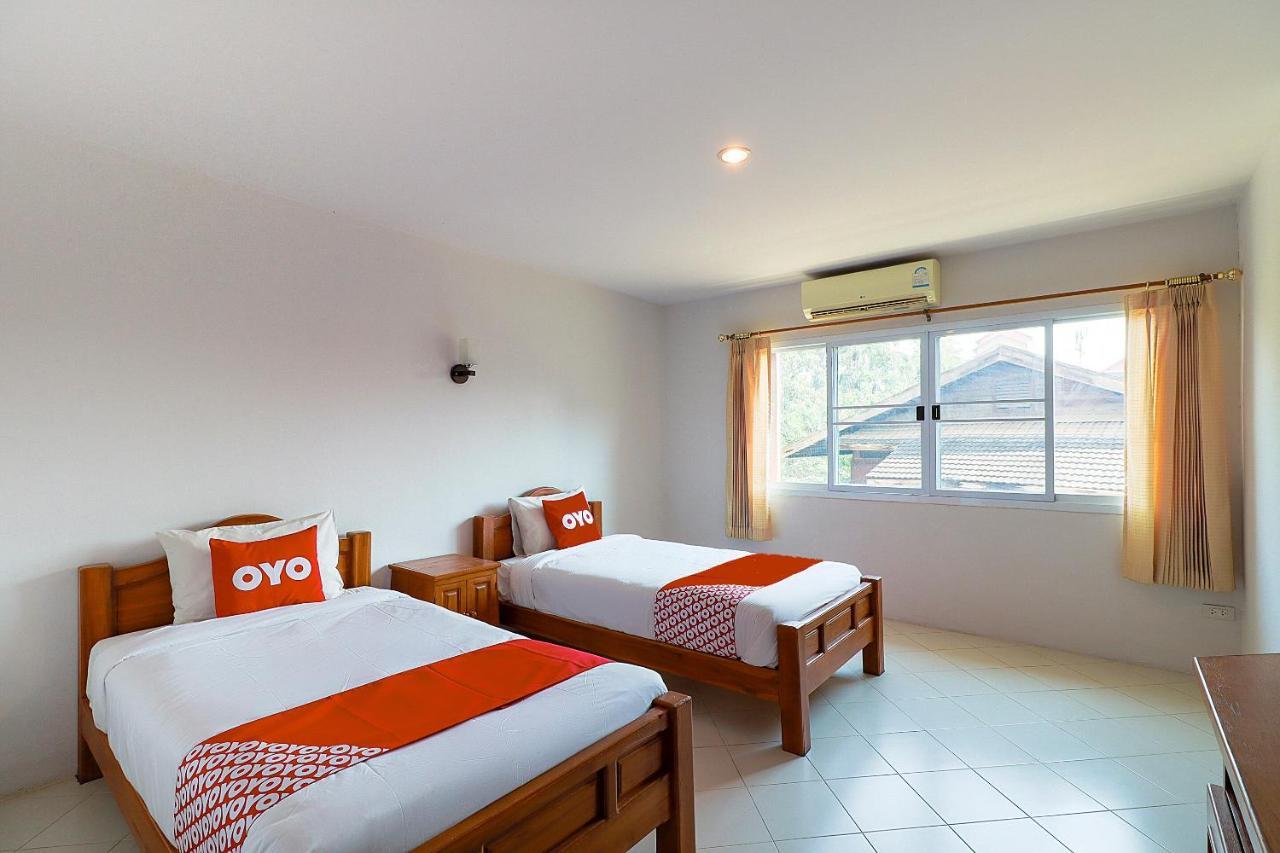 Oyo 794 Nice Mum Lodge Чиангмай Екстериор снимка