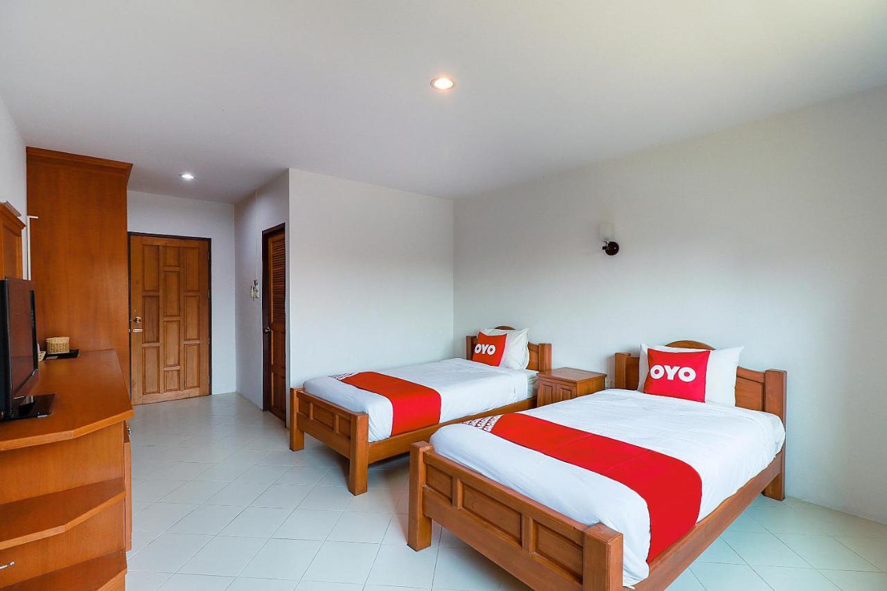 Oyo 794 Nice Mum Lodge Чиангмай Екстериор снимка