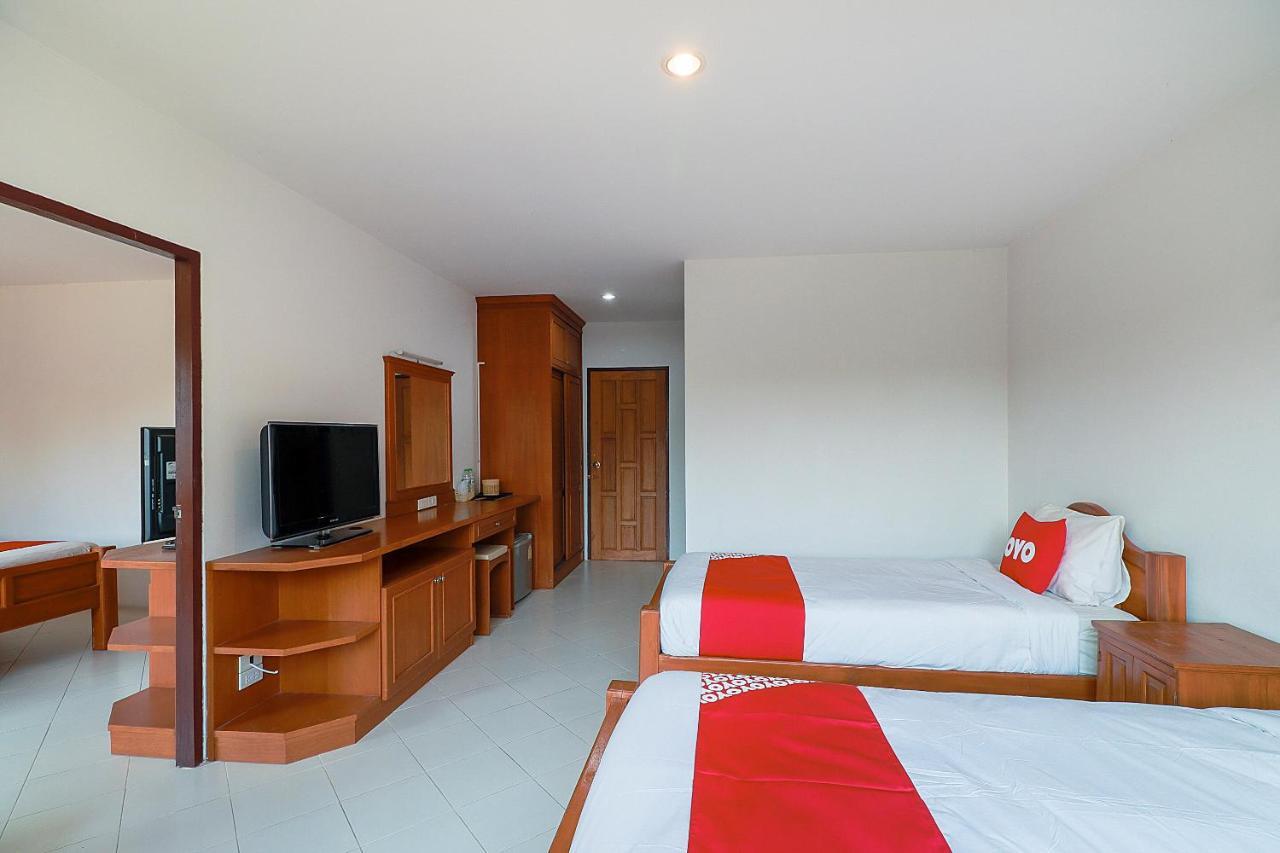 Oyo 794 Nice Mum Lodge Чиангмай Екстериор снимка