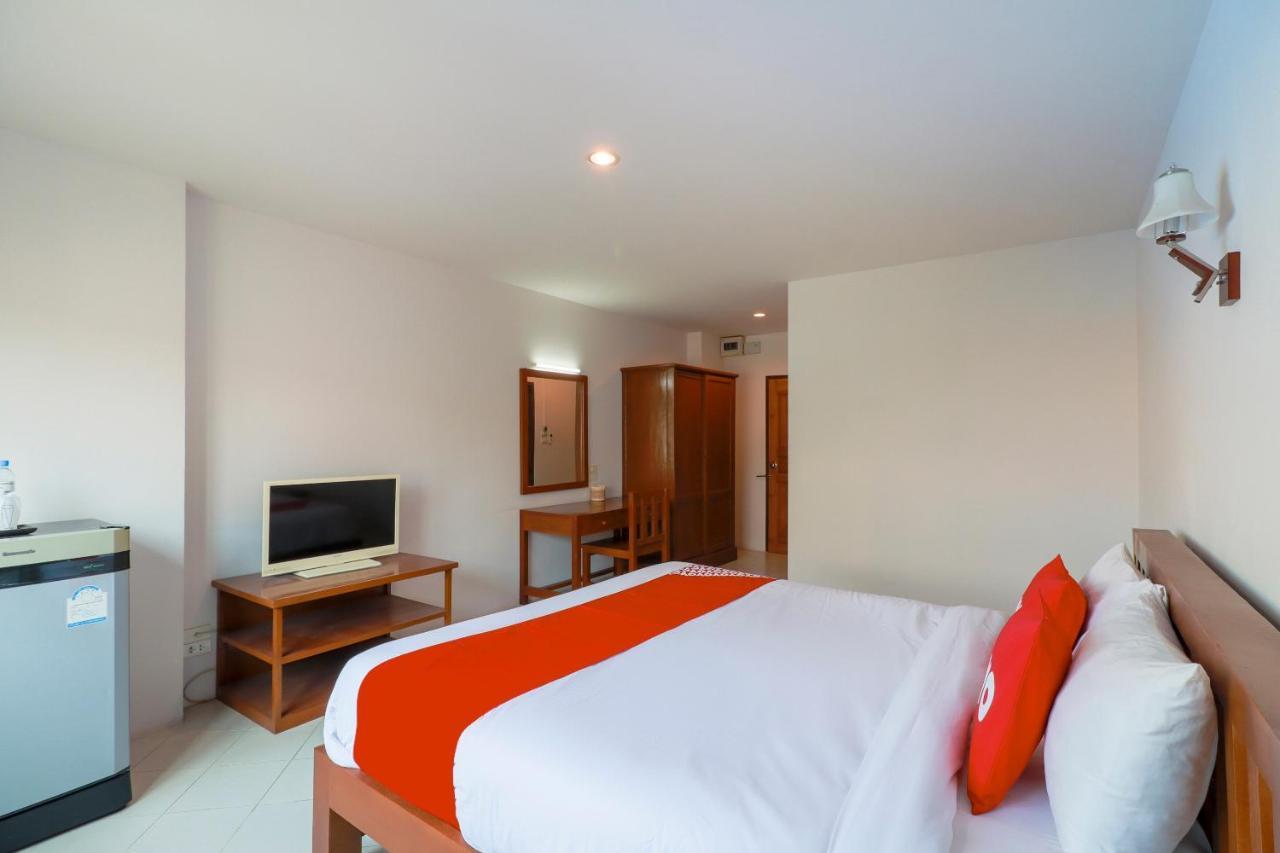 Oyo 794 Nice Mum Lodge Чиангмай Екстериор снимка