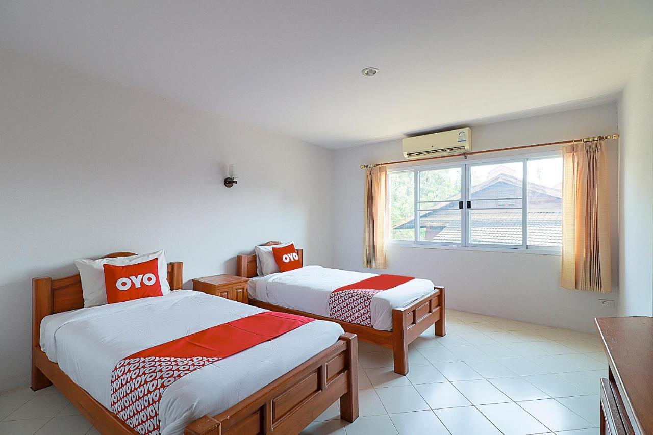 Oyo 794 Nice Mum Lodge Чиангмай Екстериор снимка
