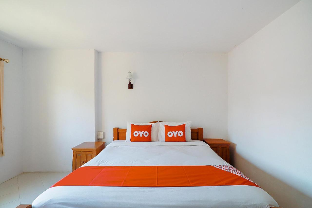 Oyo 794 Nice Mum Lodge Чиангмай Екстериор снимка