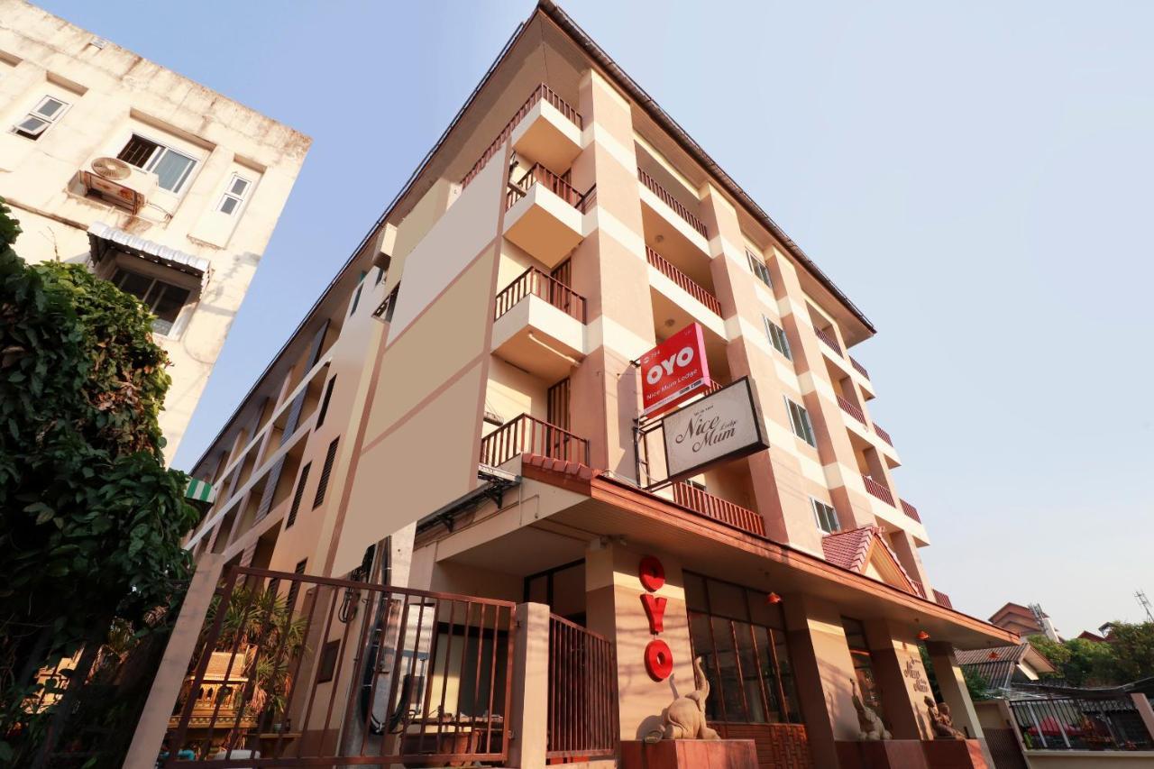 Oyo 794 Nice Mum Lodge Чиангмай Екстериор снимка