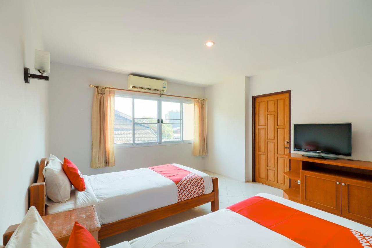 Oyo 794 Nice Mum Lodge Чиангмай Екстериор снимка